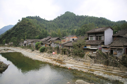 青木川青山绿水古镇