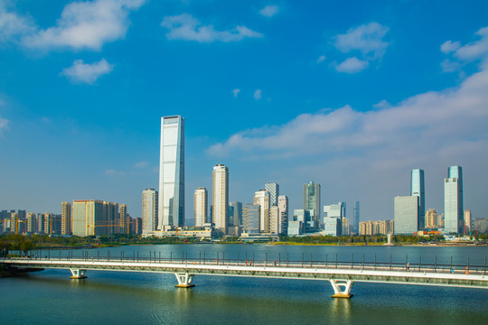 深圳