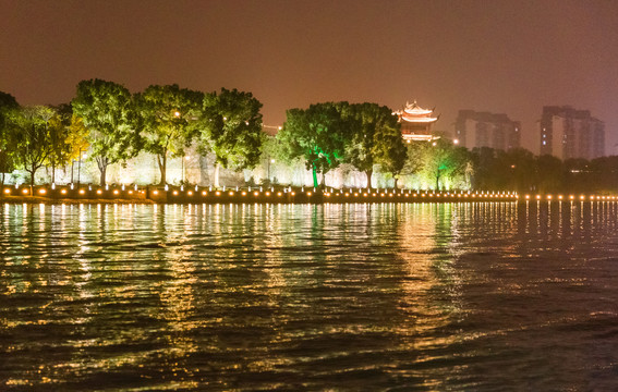 苏州古城河夜景