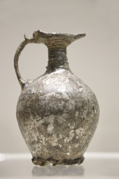 古代酒瓶