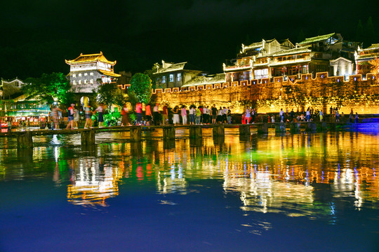 湘西凤凰古城夜景