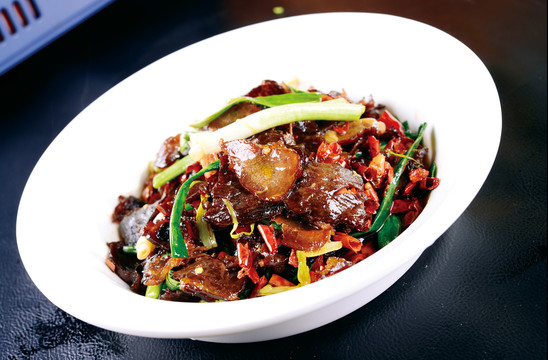 大蒜腊牛肉