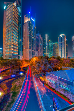 上海银城东路夜景