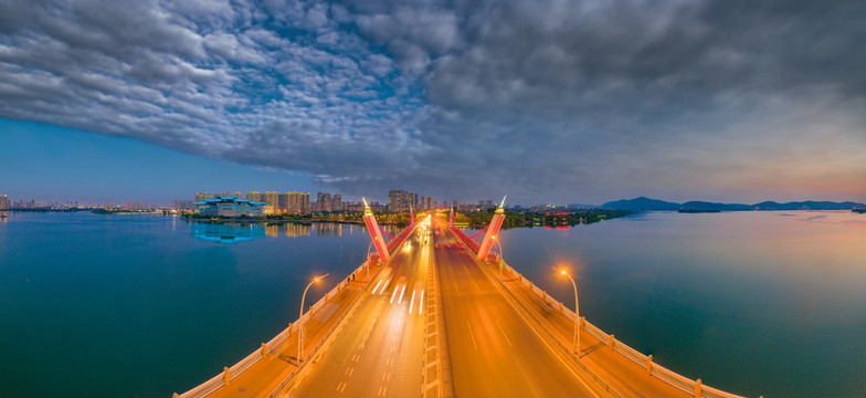 无锡蠡湖大桥夜景