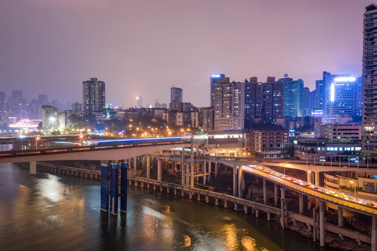 重庆李子坝轻轨城市夜景风光