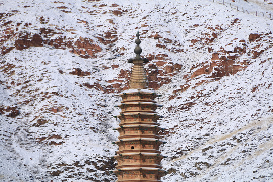 宁夏贺兰山拜寺口双塔