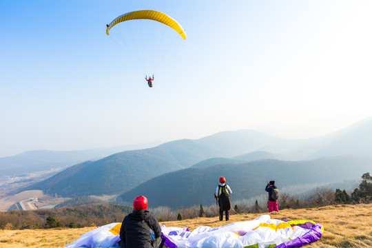 圣境山滑翔伞基地