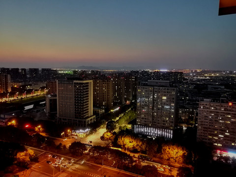 傍晚城市建筑城市夜景