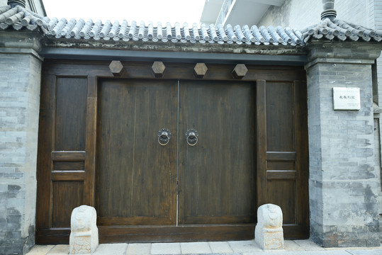 中式庭院木门