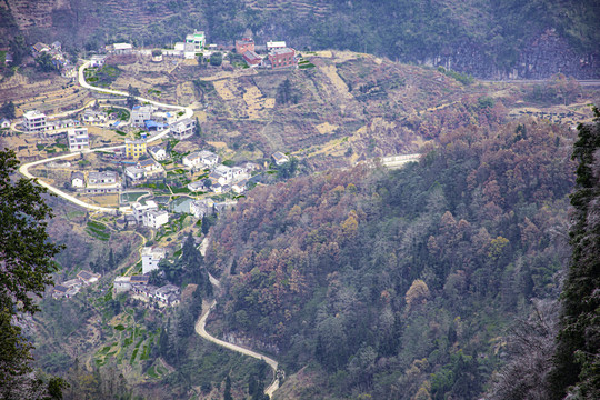山村冬景
