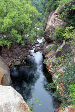 山涧小溪