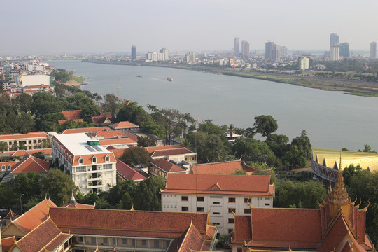 长焦远眺柬埔寨湄公河畔