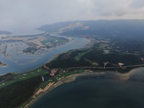 航拍海南岛屿潟湖