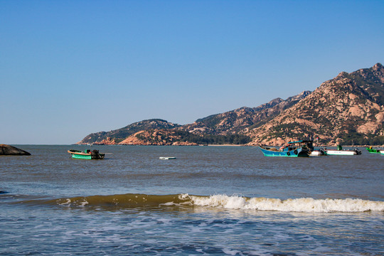 浪琴湾海边