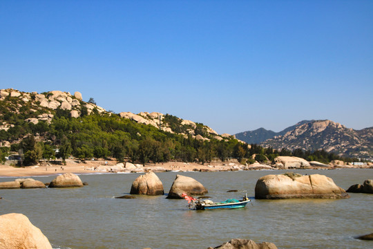 浪琴湾海边