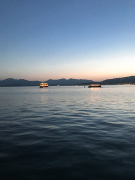 西湖夜景