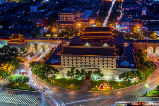 陕西西安古城长乐门瓮城夜景风光