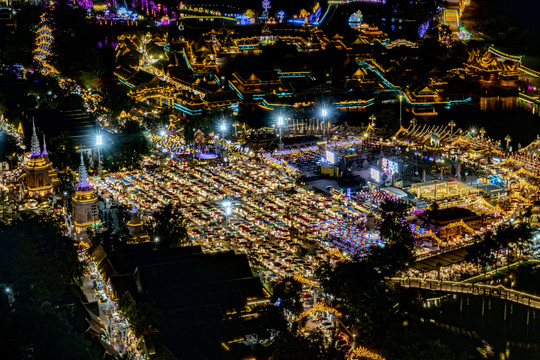 景洪市星光夜市夜景