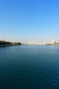 厦门五缘湾湿地公园和五缘大桥