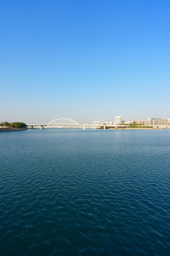 厦门五缘湾湿地公园和五缘大桥