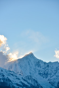 梅里雪山