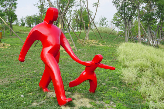 成都桂溪生态公园塑钢人物雕塑