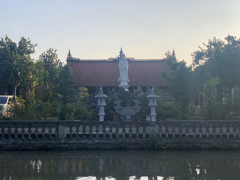 越南海防安阳县寺庙