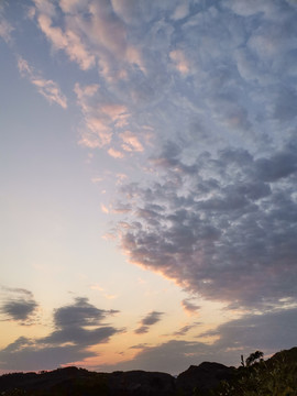 天空晚霞