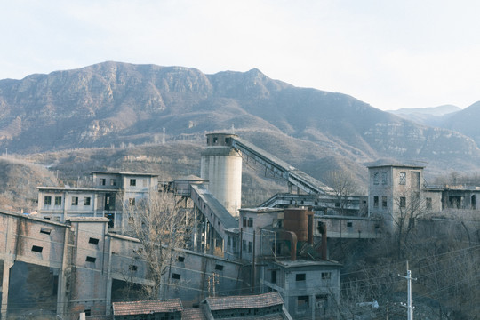 王平煤矿