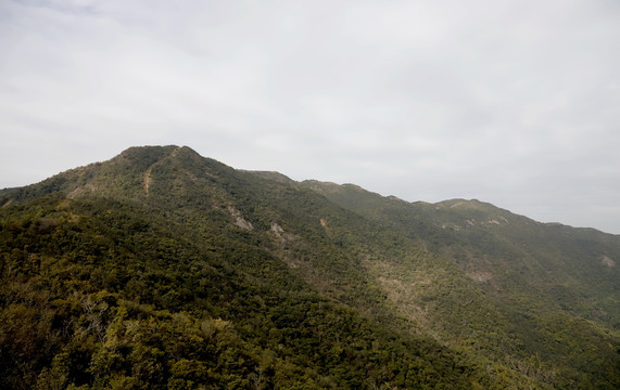 山峦山脊