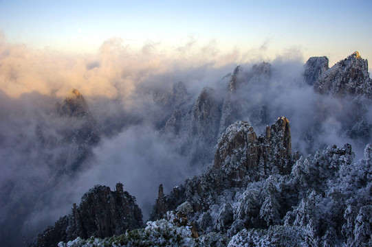 黄山冬景