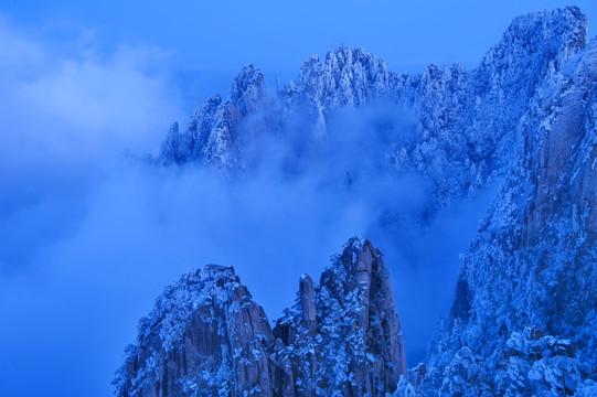 黄山冬景