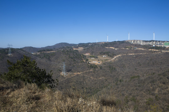 醒来的山野