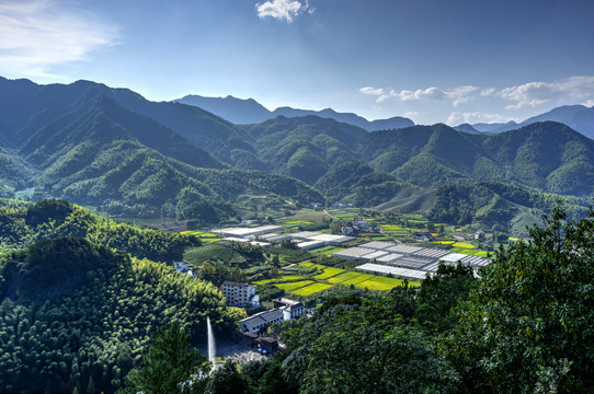 浙江武义大红岩