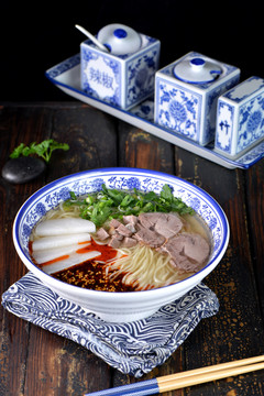 牛肉面