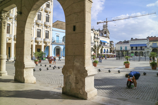 特立尼达古巴殖民建筑广场