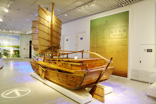 淮河木帆船