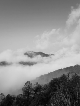 云雾山川