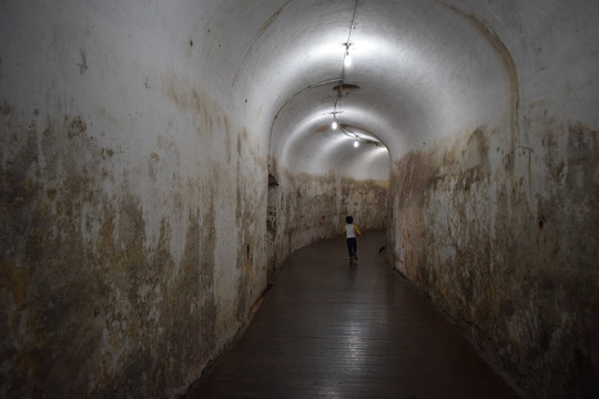 鸦片战争濒海台防御隧道