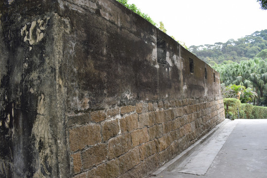 鸦片战争古老墙壁