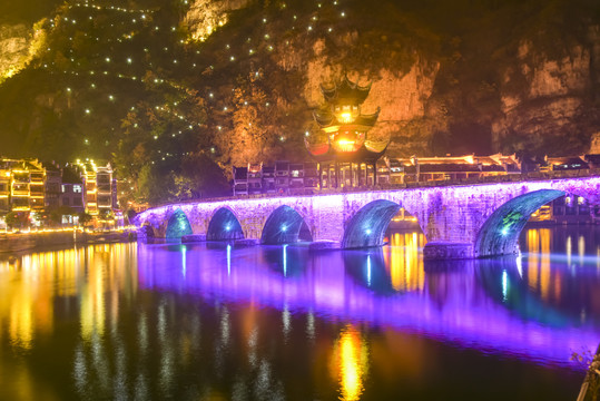 贵州镇远古镇夜景