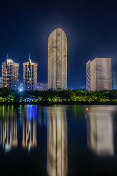 中国海南海口滨海大道建筑群夜景