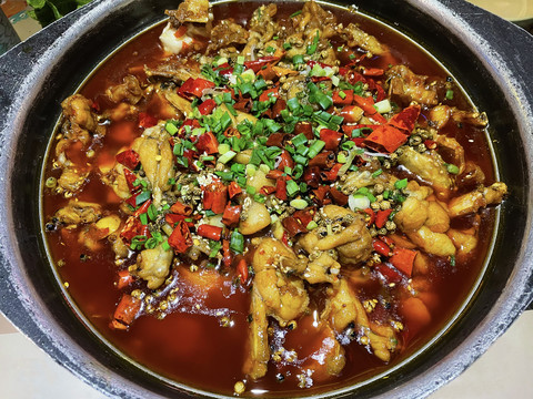 干锅牛蛙