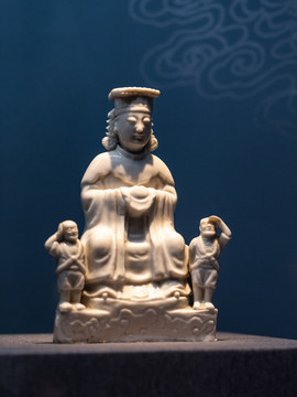 明代德化窑妈祖坐像