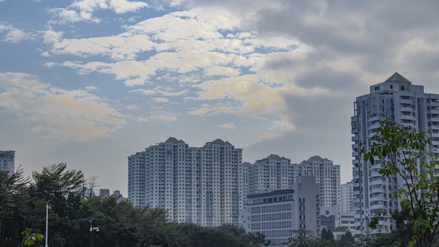 远眺深圳建筑