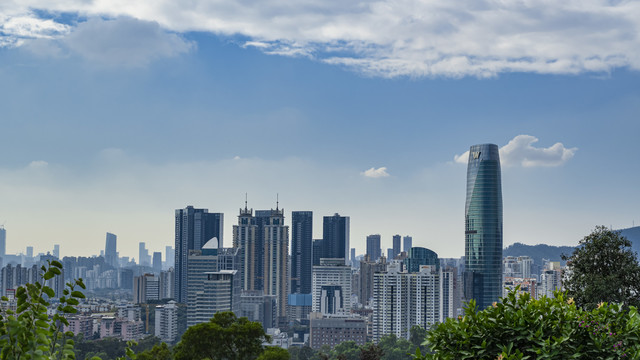 远眺深圳市中心建筑