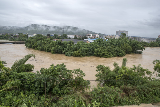 洪水河流