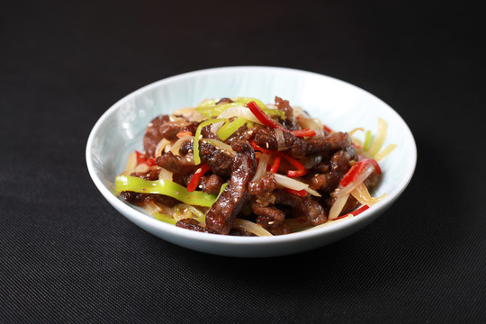 小炒牛排肉