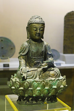 明代铜鎏金释迦佛坐像