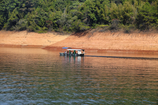 湖景流溪河